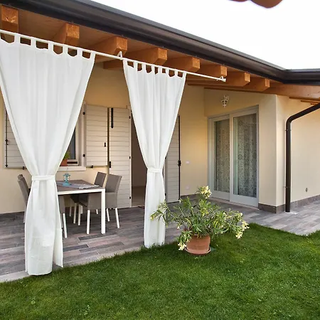 Camilla Villa Bardolino